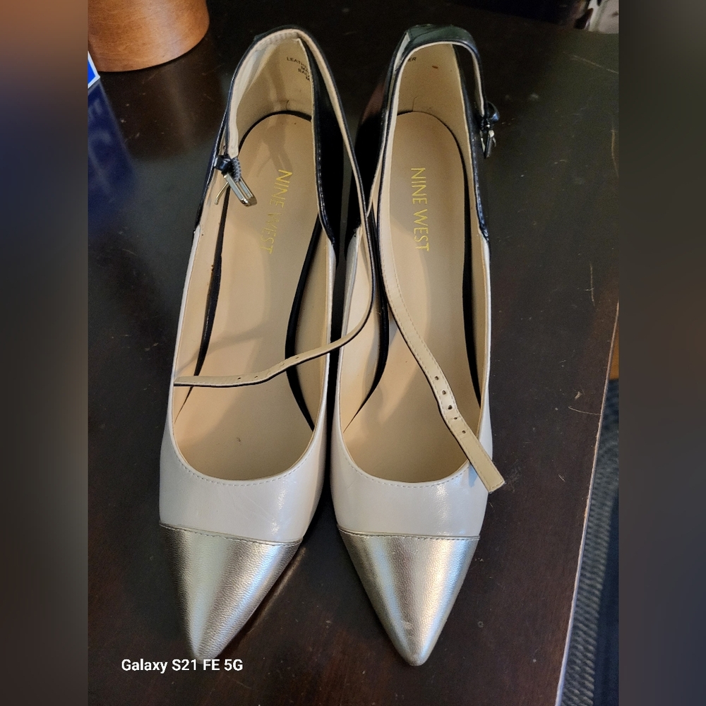 Nine West Women's Silver and Black Heels